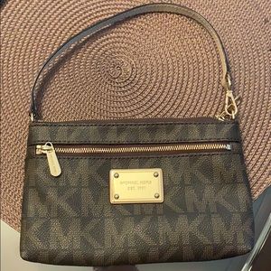Authentic Michael Kors Wristlet